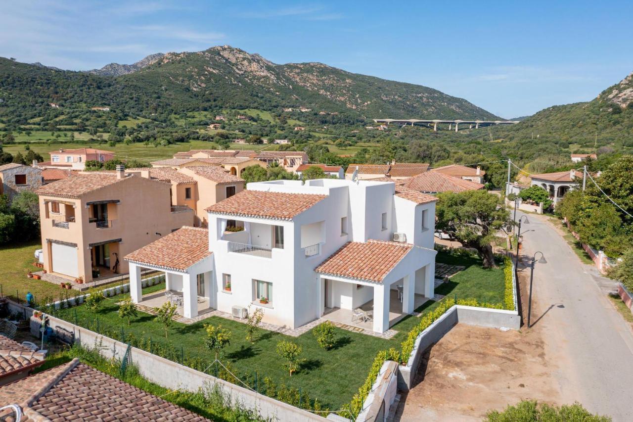 Отель Residenza L'Alzoni Сан-Теодоро Экстерьер фото