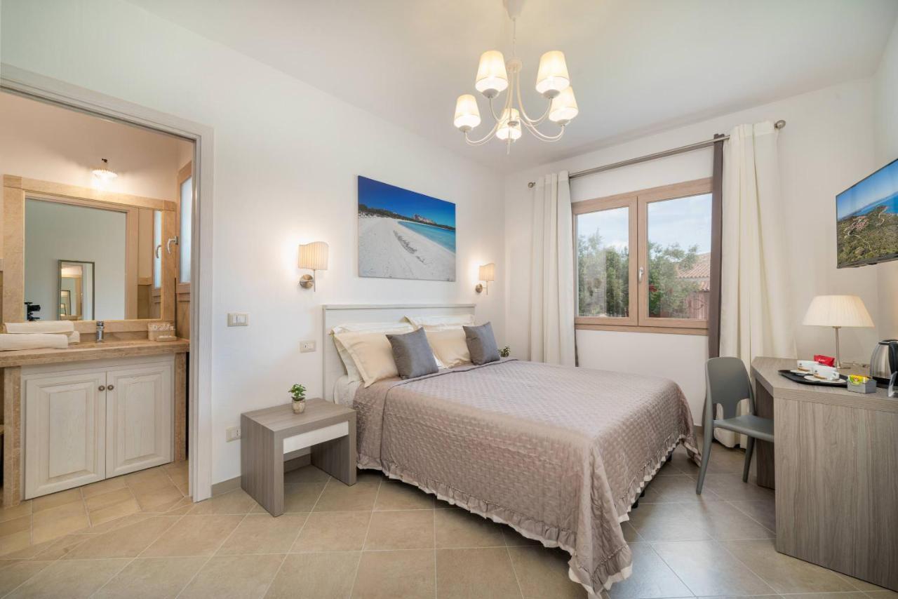 Отель Residenza L'Alzoni Сан-Теодоро Экстерьер фото